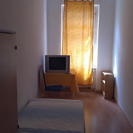 Ostello Residencia International *